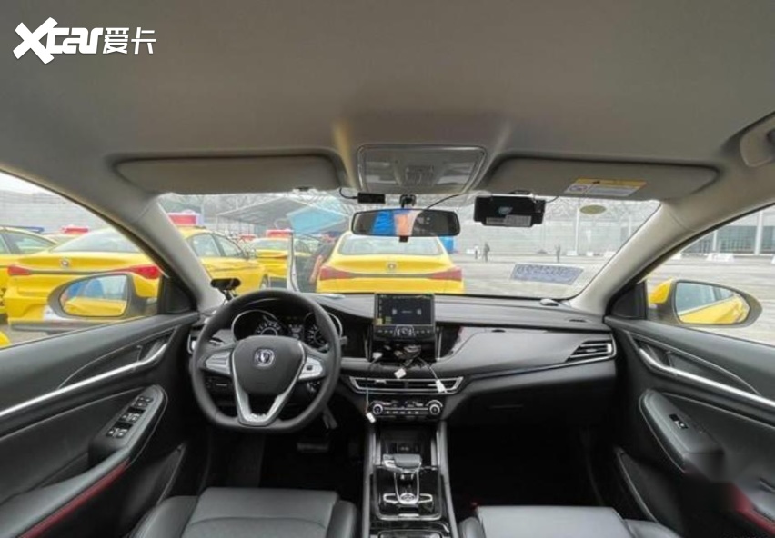 20秒极速换电   逸动EV460换电版亮相