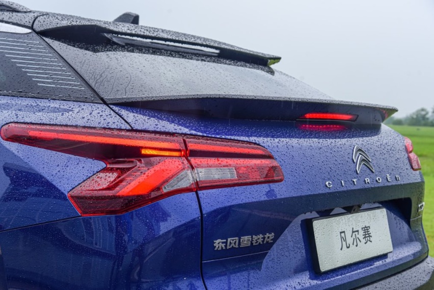 预售定单破万 东风雪铁龙凡尔赛C5 X定于9月23日在准车主家中上市发