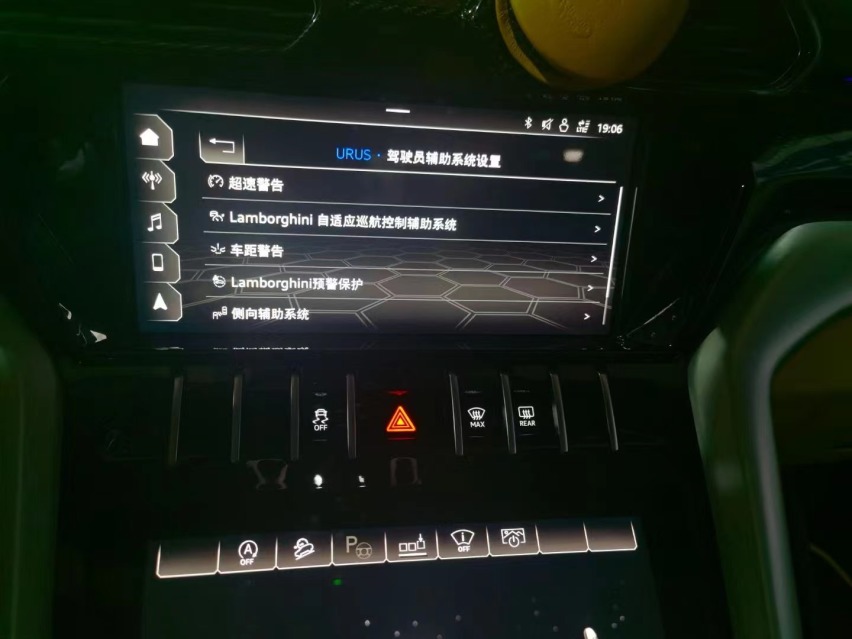 兰博基尼URUS升级原厂自适应巡航ACC 变道辅助系统案例
