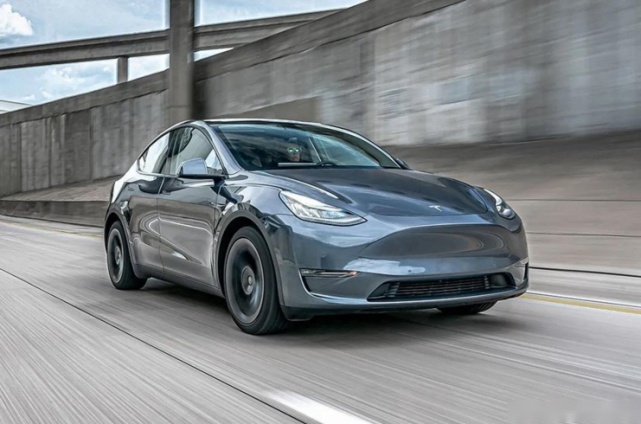 福特Mustang Mach-E和特斯拉Model Y，谁更优秀？