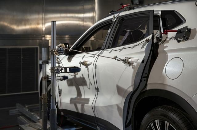 封测长安欧尚X5：NVH、极寒、耐久性到底如何？