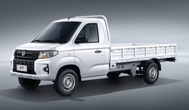 东风小康C71/C72、五菱荣光新卡号称创富神器，谁实力更强