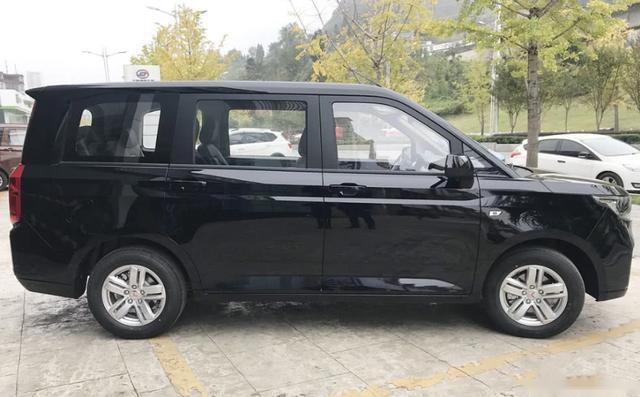 五菱造的MPV