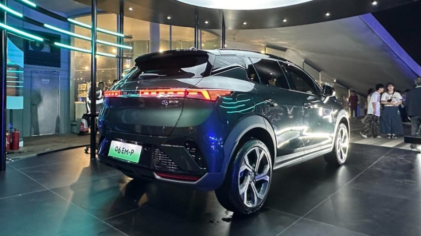 最高续航1280公里，新领克06威胁14万全部电动SUV？