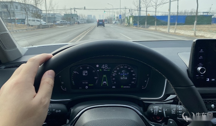 极致家用，还是运动健将？试驾广本型格HATCHBACK e:HEV