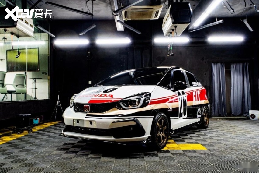 燃油小型车竞争更激烈！丰田推新YARiS L家族，和飞度该怎么选？
