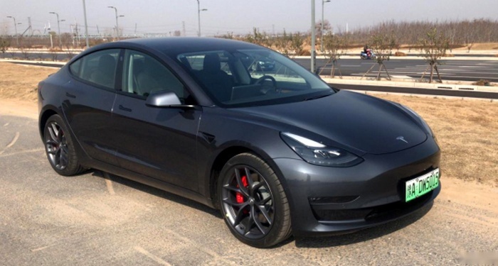 细微之处升级，低调而又奢华，试驾Model3高性能版