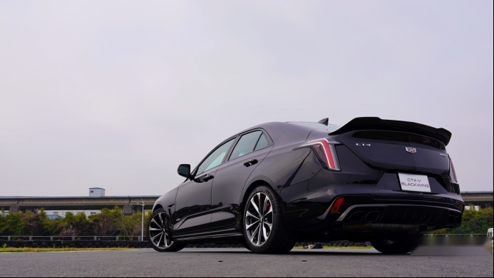 实拍凯迪拉克CT4-V和CT5-V BLACKWING美系性能车金字塔尖是什么样