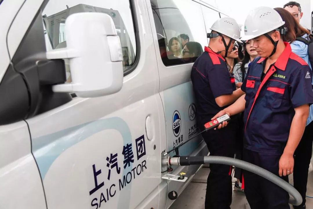 全球最大加氢站落户上海金山 建设美丽中国“从氢做起”
