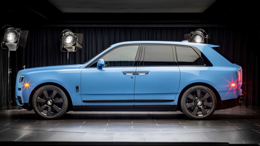 rolls-royce-cullinan-bespoke-colors (3).jpg