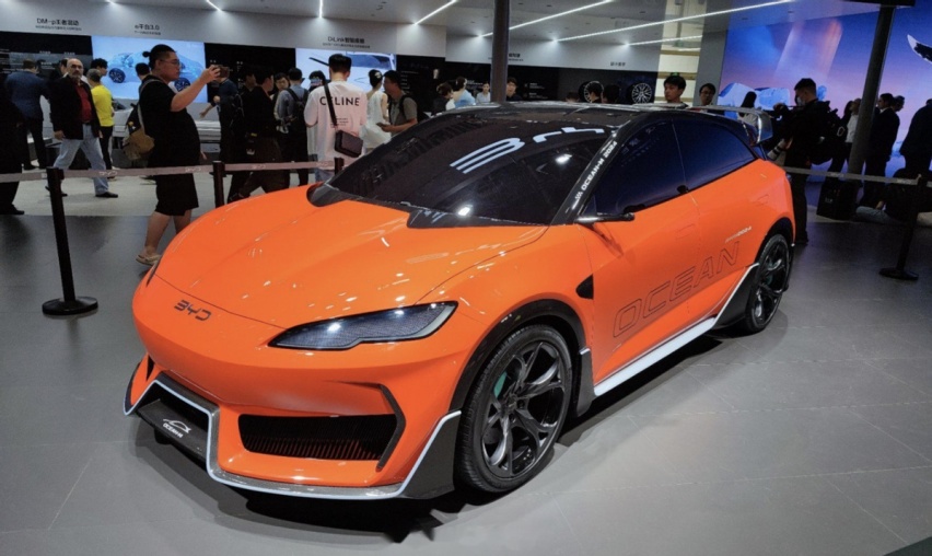 海豹06 GT官宣，年轻人的第一台GT，也得看价格