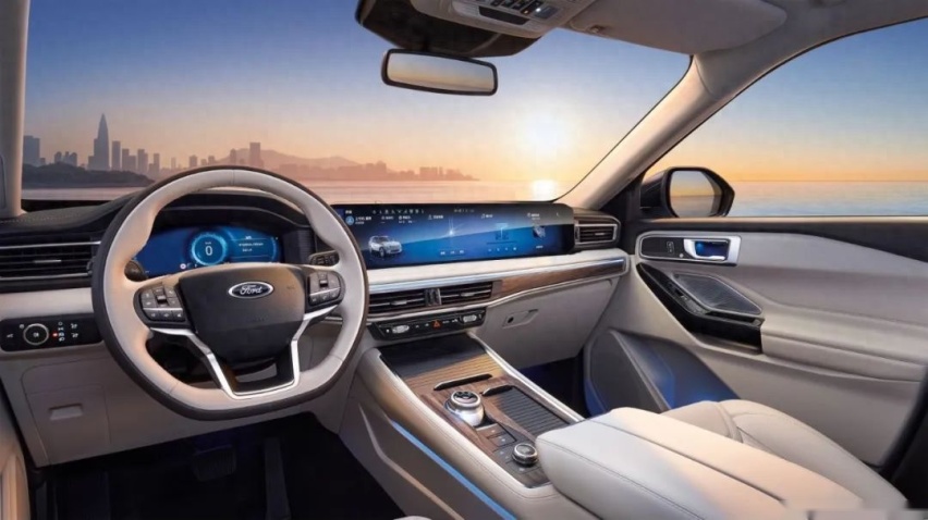 预算30万，7座SUV，福特探险者和大众揽境怎么选？