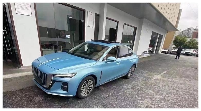 全新红旗H5实车曝光，车长近5米+3种动力调校，还能年销8万辆？