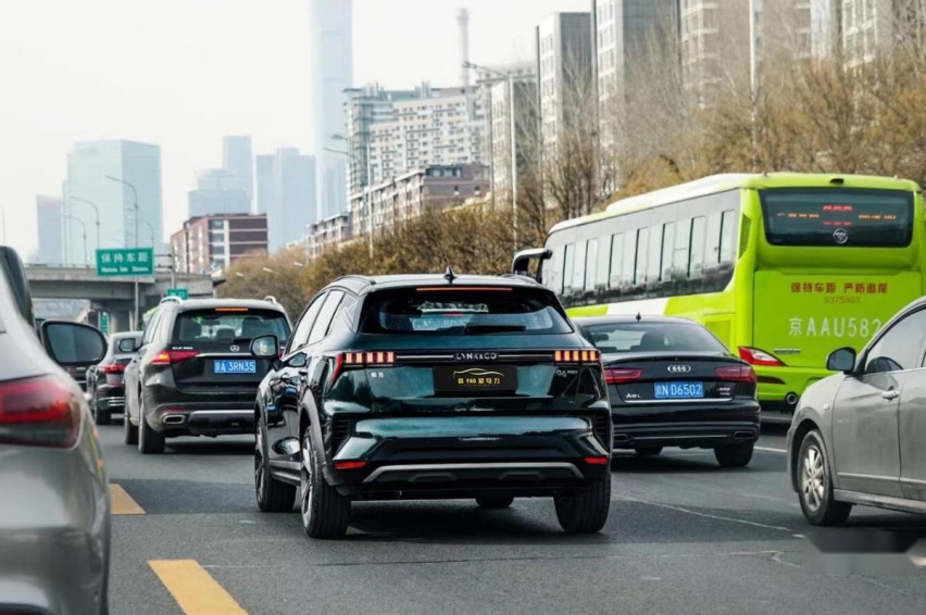 社畜现身说法：是怎样一台车，治好了我的那些职场焦虑？