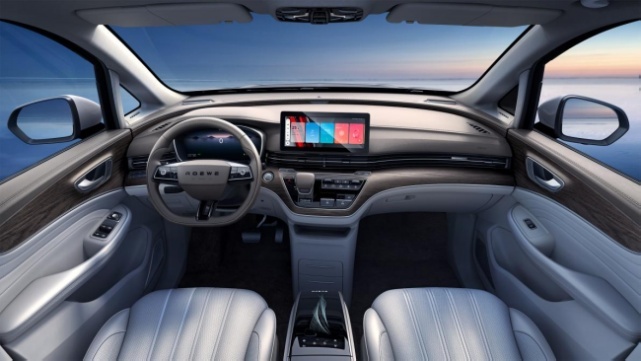 荣威推“纯电豪华MPV”iMAX8 EV，25.98万起，比新势力便宜