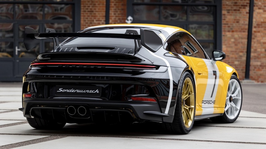 专属定制 911 GT3特别涂装版官图