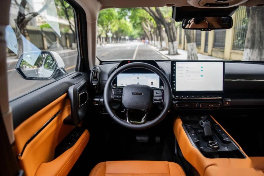 15万预算还想买后桥带锁的SUV？我提了这台同级唯一之选