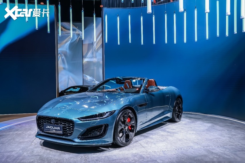 售价66.9万元起，捷豹F-TYPE 75周年典藏版车展上市