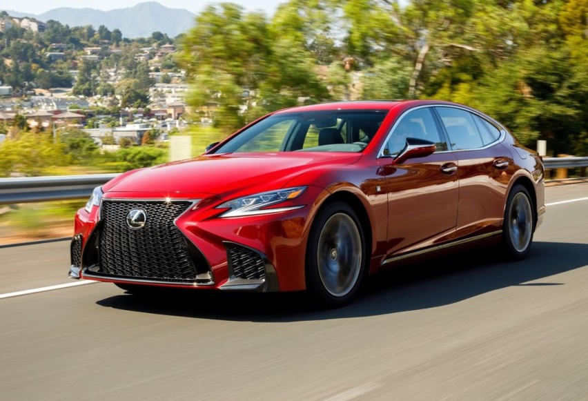 新一代丰田陆巡长这样？还全面弃用5.7 V8引擎！