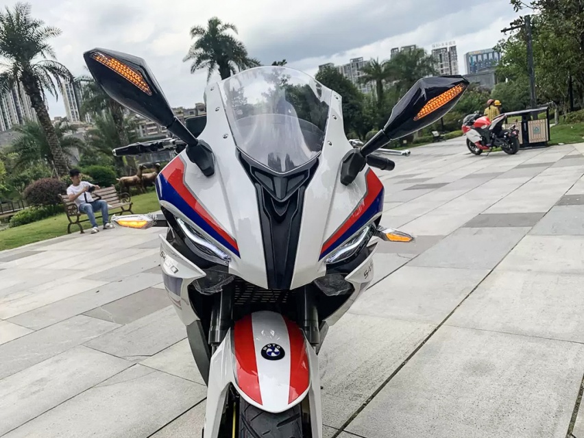 双缸450大跑车 “国产宝马”S450RR 1.68万你敢买