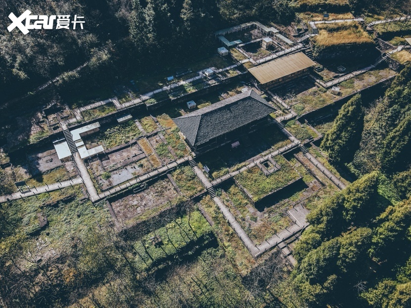 藏在贵州深山之中的古堡 哈弗F7x探秘海龙传说