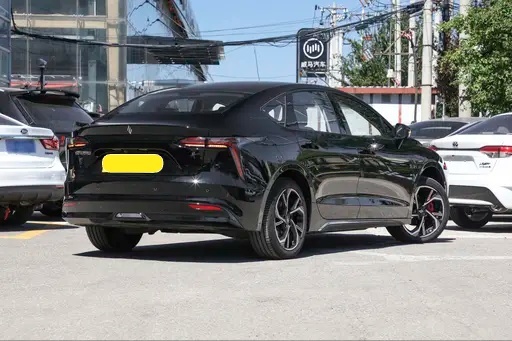 2023款丰田卡罗拉上市，定位紧凑型车，起售价11.68万元