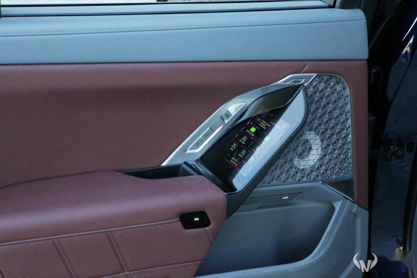 强者的自我颠覆 试驾宝马i7 xDrive60L
