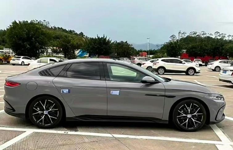 新款比亚迪汉将于9月6日上市，预扣提车价曝光，17.58万值不值？