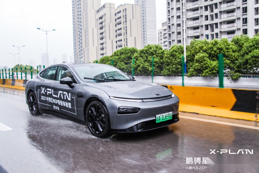 像“老司机”一样驾驶 打卡西安 深度体验小鹏汽车NGP