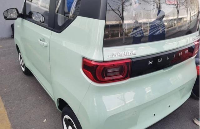 五菱宏光MINI EV：增加气囊和续航，同级别里我最强？