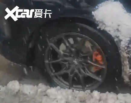 倒档用不了四驱？智己四驱逻辑引发网友热议