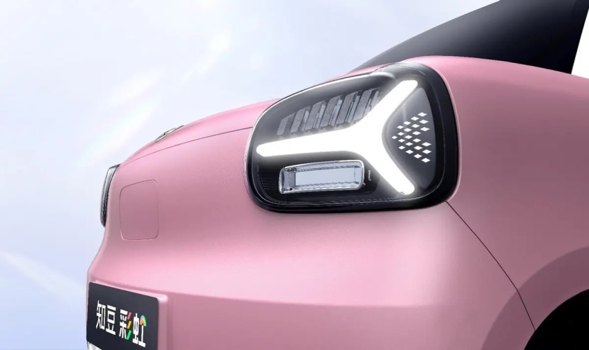 【E汽车】出色更出彩，知豆彩虹正式上市补贴零售价2.79万元起