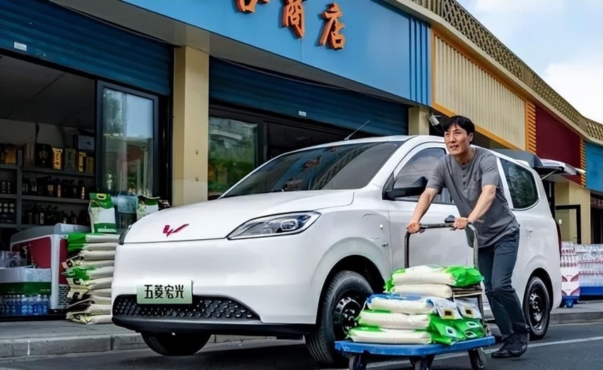 新能源时代的“创富神车”，五菱宏光纯电版来了