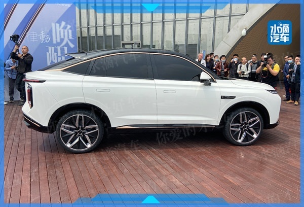 设计解析荣威“鲸”：它会成为追新族的理想座驾吗？