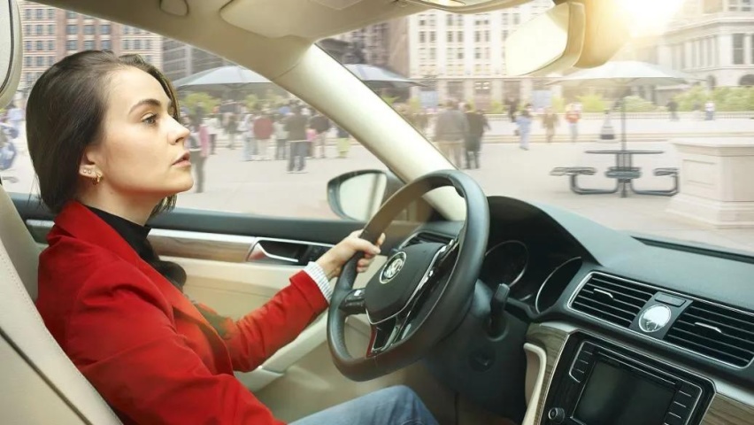 谁说女人不懂车，我看她们很多比 “老司机”还“老司机”