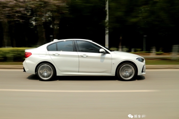 奔驰A级/宝马1系/奥迪A3，谁是年轻人的第一辆豪车?