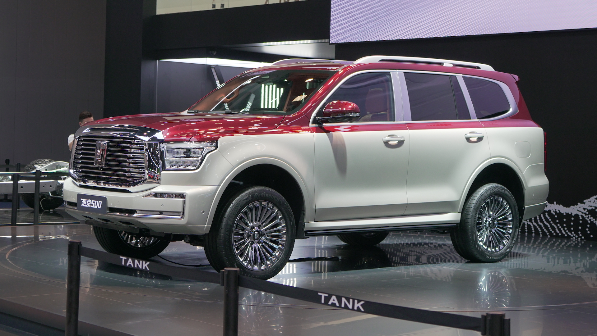 �pɫ܇�� ԽҰ���A�ɲ��` 2021�ɶ�܇չ�w�̹��500