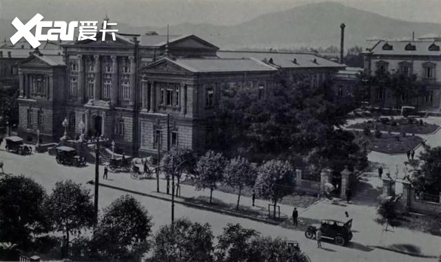 这座中国唯一省市同名的城市，因一条铁路改变命运...