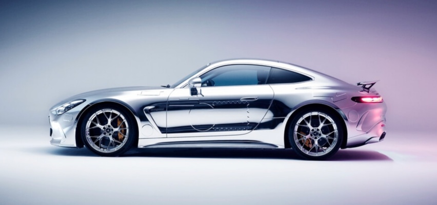 sacai联名版AMG GT63即将中国首秀，镜面电镀银涂装，机能风爆