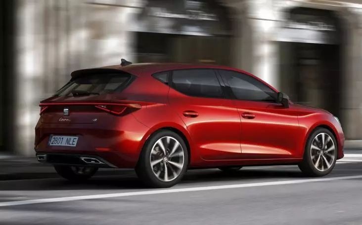 新款A4 Avant 8月上市，高尔夫姊妹车型官图发布