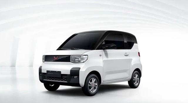 五菱全新的纯电动微型车 4座布局买菜神车