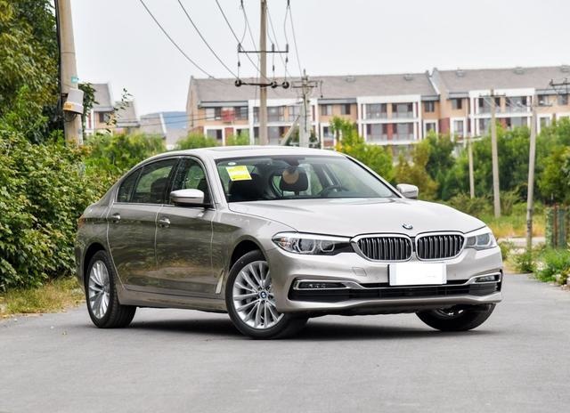45万预算买台婚车，宝马530Li与奔驰E300 L怎么选？