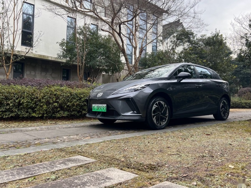 “欧洲冠军”该是什么模样？MG4 EV带给你的不止是家用