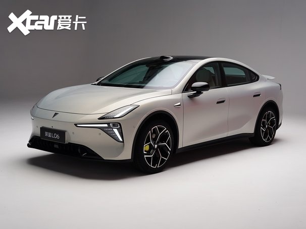 法拉利同源磁流变悬架！深蓝L06，年轻人的Dream Car？