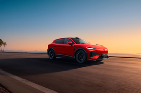 全球首次！震撼全行业！岚图追光S实测挑战360°隧道大回环！