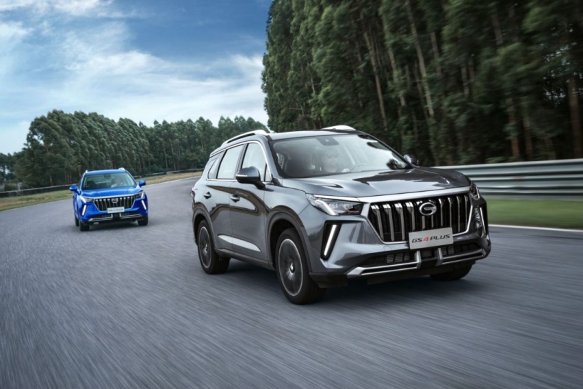 搭载2.0T+爱信6AT，售价不到15万元，传祺GS4 PLUS上市