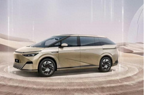 小鹏X9官图发布，定位中大纯电MPV，最大续航超700km