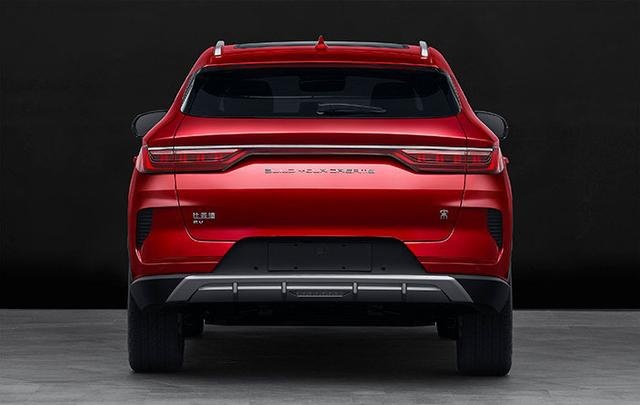 比亚迪继续“亮刀”秦Pro EV/宋Plus EV刀片电池版车型曝光
