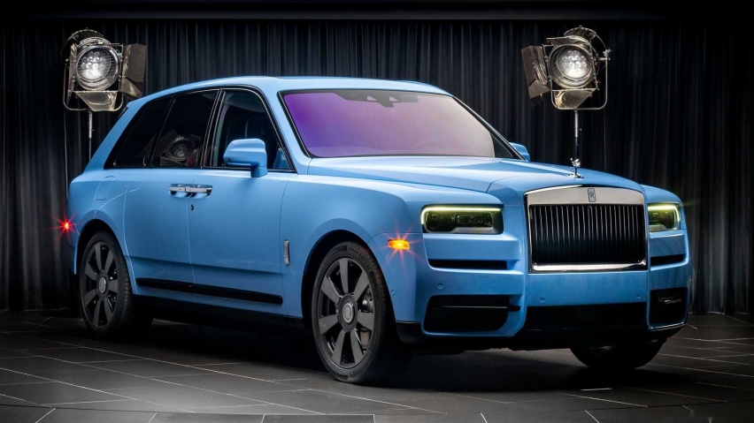 rolls-royce-cullinan-bespoke-colors (2).jpg