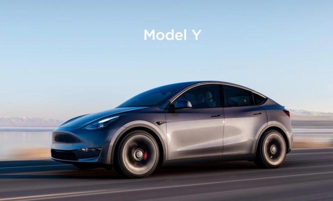 特斯拉Model Y.jpg